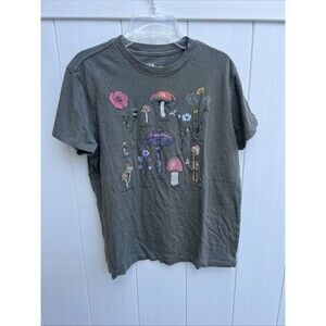 Doe Womens T-Shirt Mushrooms And Plants Guide Green Sz XS